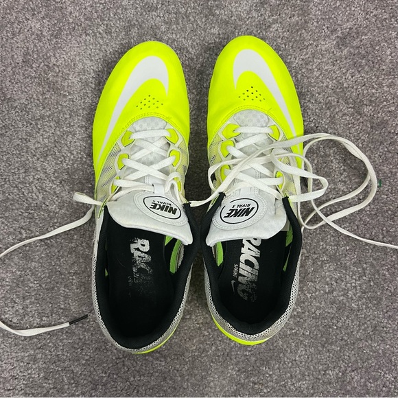 size 13 track spikes